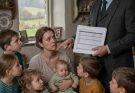 He paid $200 for SIX kids… then demanded receipts. His mom handled it.