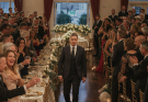 “My father ruined my dress at my sister’s $5 million wedding … but he had no idea who I had just called.” Nearly 300 guests watched as my father deliberately poured an entire glass of red wine down my gown. “Look at yourself,”